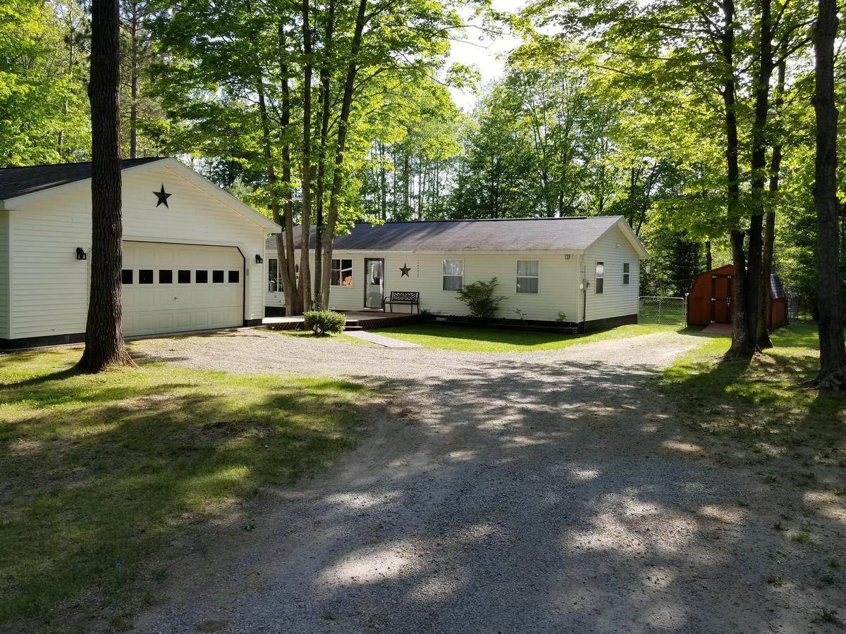 Black Mountain Recreational Area Vacation Rental Cheboygan Exterior photo